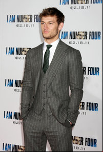 Alex Pettyfer Gay Nude sexy celebrity alex pettyfer sexiest celeb